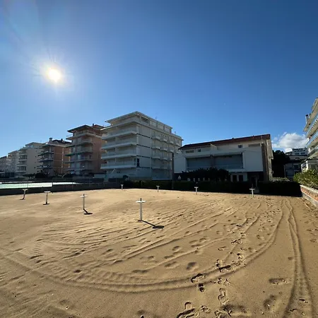 App4rent Zanetti - Con Privata Frontemare Lido di Jesolo